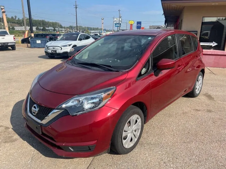 2018 Nissan Versa Note S photo 1