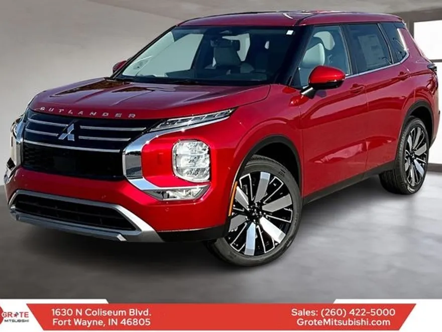 2025 Mitsubishi Outlander SE photo 1