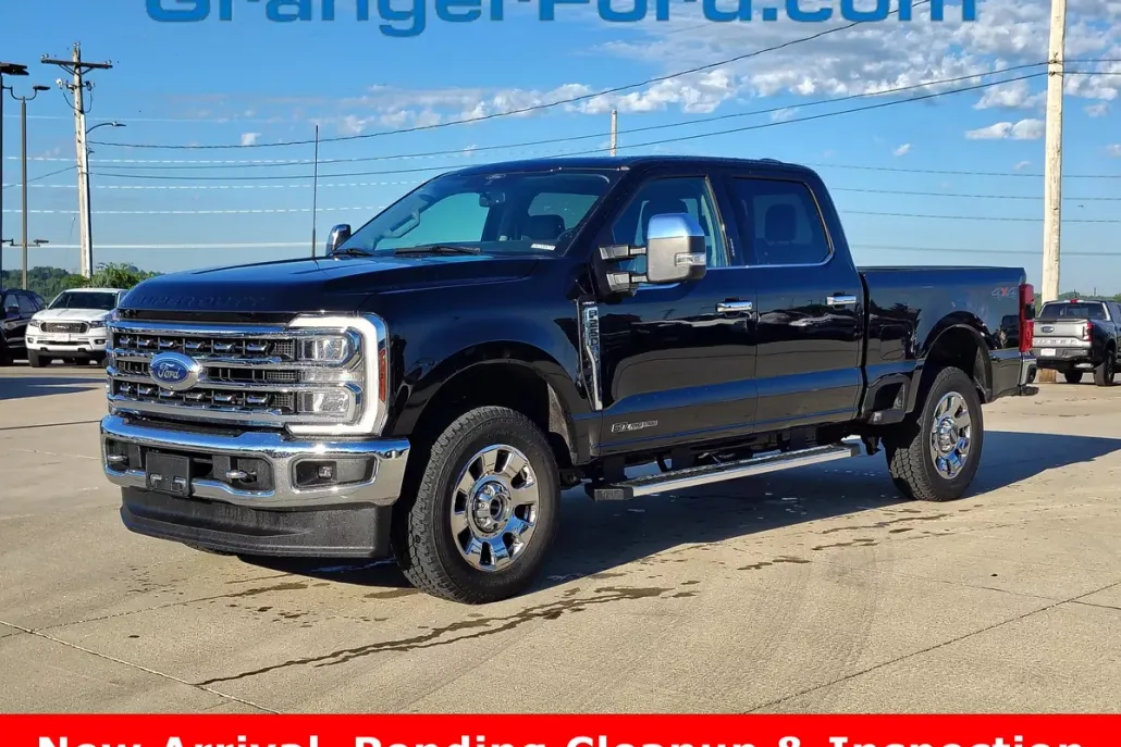 2024 Ford F-250 Lariat photo 1