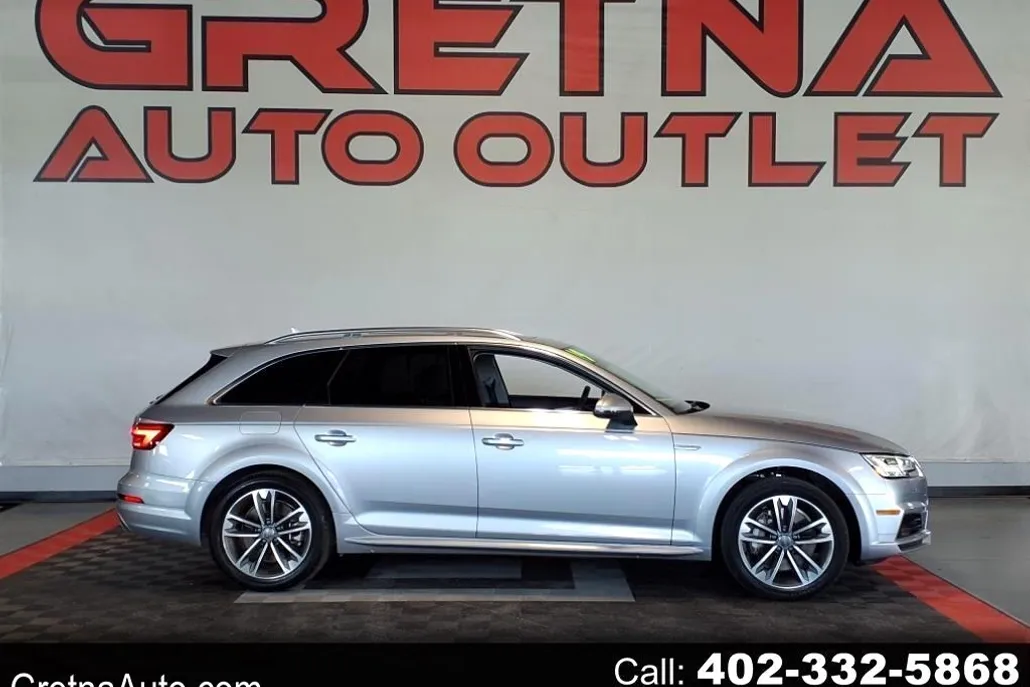 2019 Audi A4 Allroad Prestige 45 TFSI Quattro photo 1