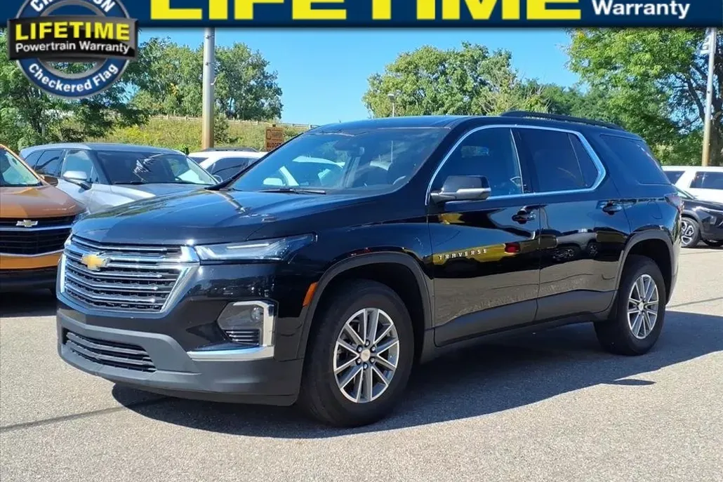 2023 Chevrolet Traverse photo 1