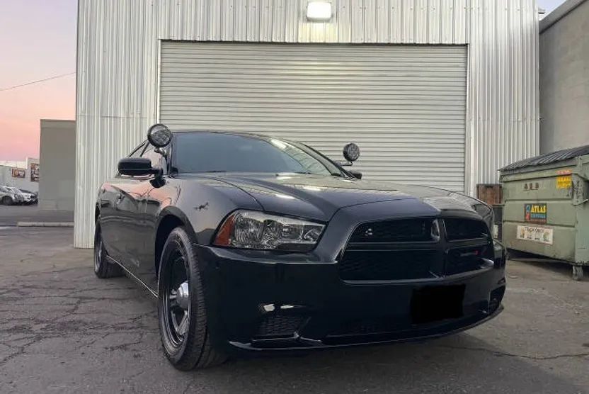 2013 Dodge Charger photo 1