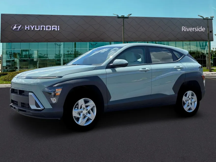 2026 Hyundai Kona SE photo 1