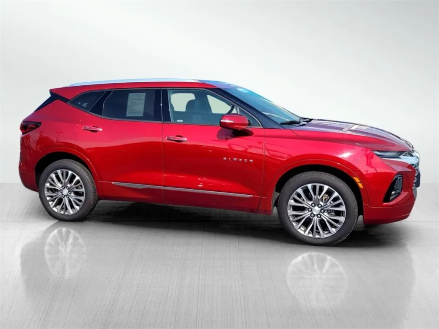 2021 Chevrolet Blazer Premier photo 1