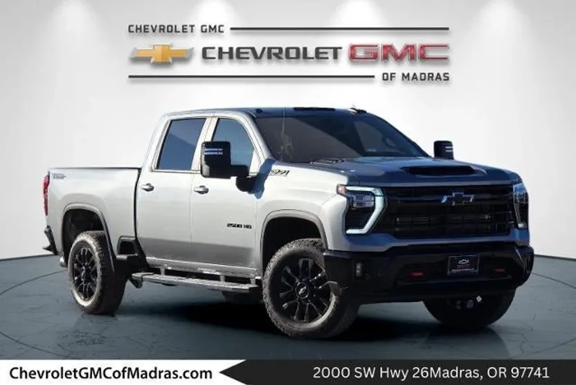 2025 Chevrolet Silverado 2500HD LT photo 1