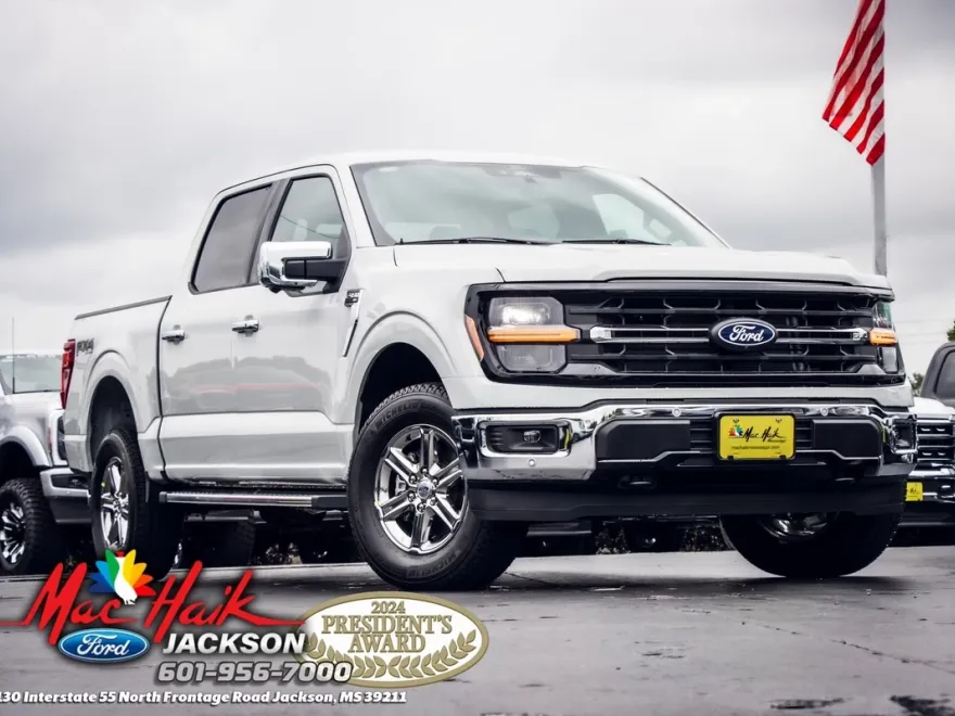 2025 Ford F-150 XLT photo 1