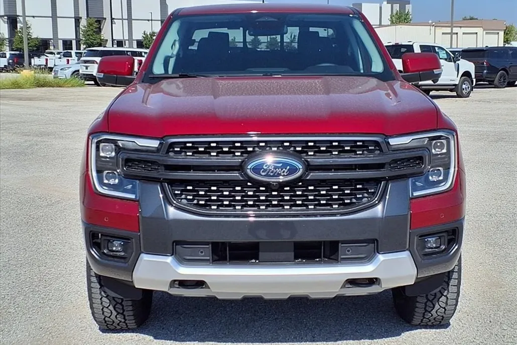 2025 Ford Ranger Lariat photo 1