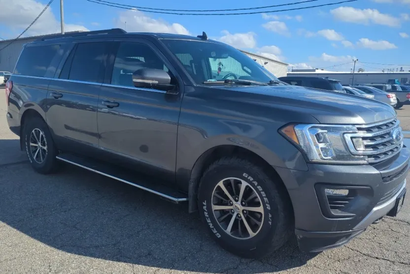 2018 Ford Expedition MAX XLT photo 1