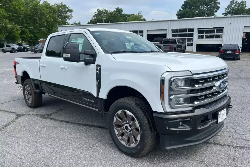 2025 Ford F-250 King Ranch photo 1