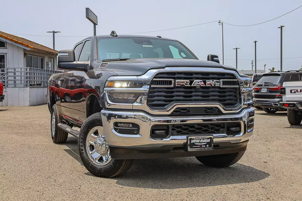 2025 Ram 2500 Tradesman photo 1