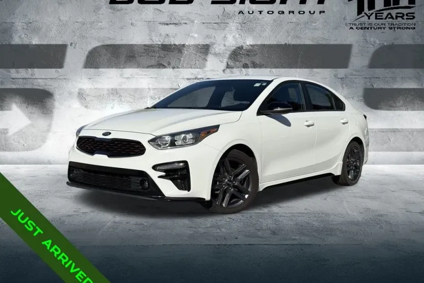 2020 Kia Forte GT-Line photo 1
