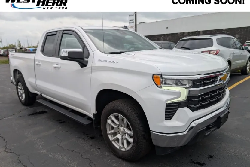 2024 Chevrolet Silverado 1500 LT photo 1