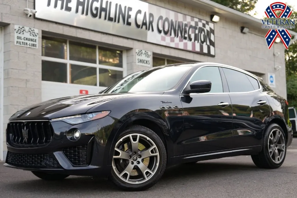 2023 Maserati Levante Modena S photo 1