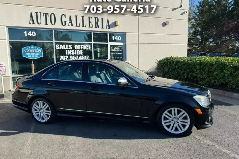 2009 Mercedes Benz C 300 4MATIC Luxury Sedan photo 1