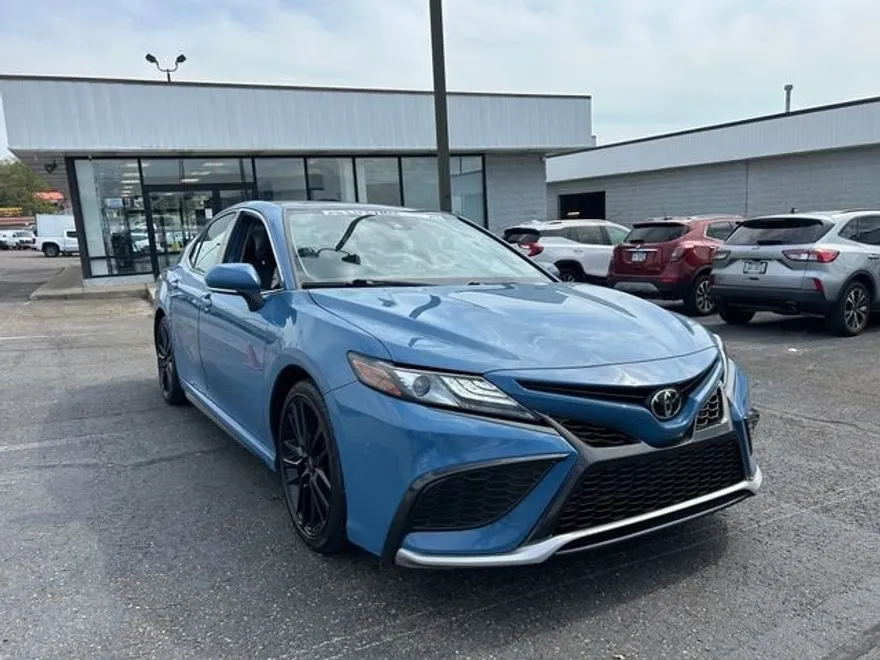 2023 Toyota Camry XSE photo 1
