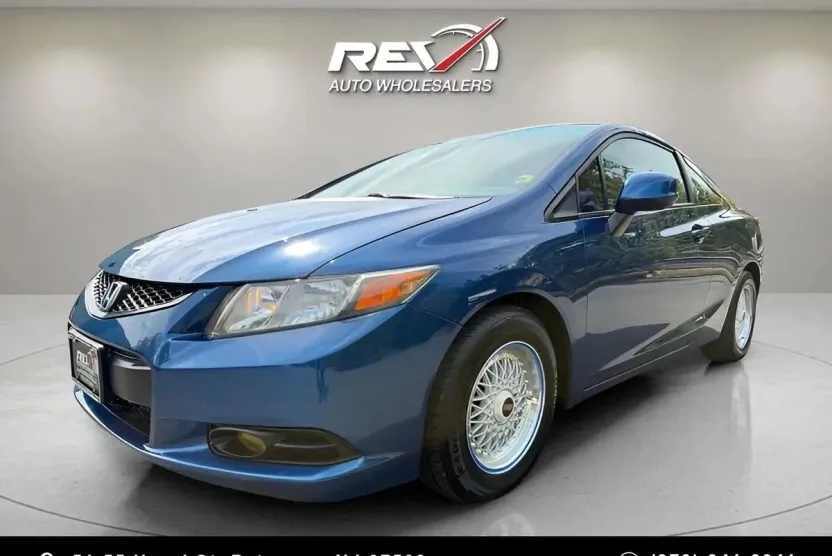 2012 Honda Civic LX photo 1