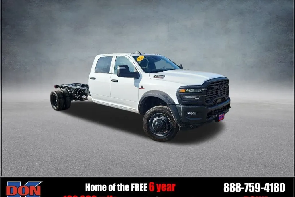 2026 Ram 5500 Tradesman photo 1