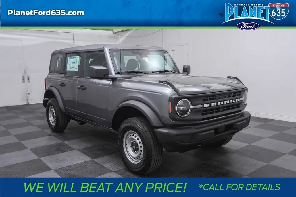 2025 Ford Bronco Base photo 1