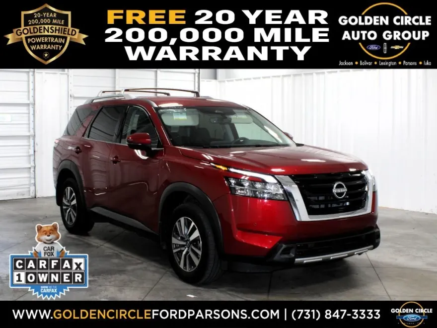 2024 Nissan Pathfinder SL photo 1