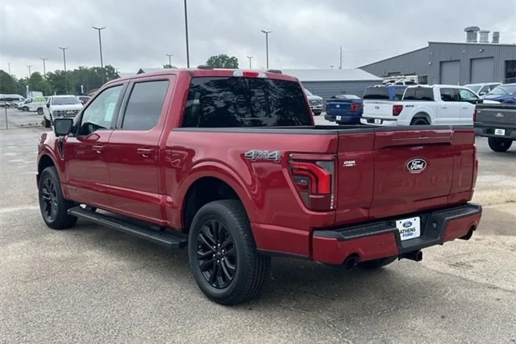 2025 Ford F-150 Lariat photo 1