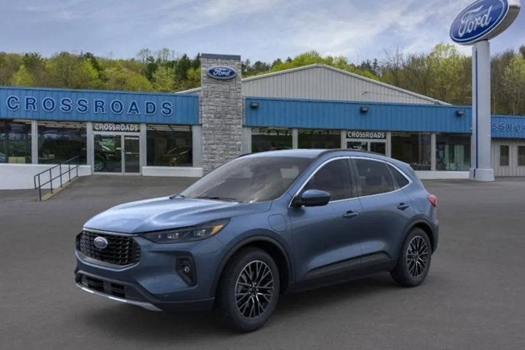 2025 Ford Escape Plug-In Hybrid photo 1