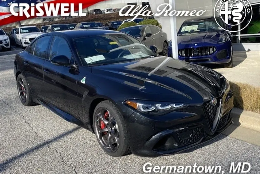 2024 Alfa Romeo Giulia Quadrifoglio photo 1