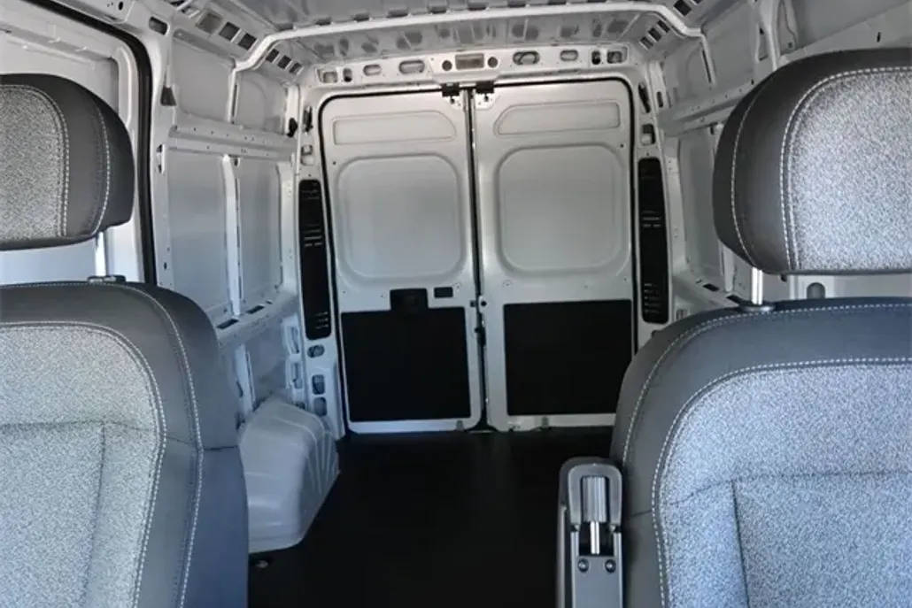 2025 Ram ProMaster 3500 photo 1