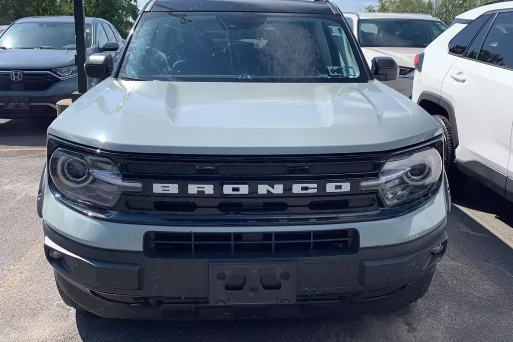 2021 Ford Bronco Sport Outer Banks photo 1