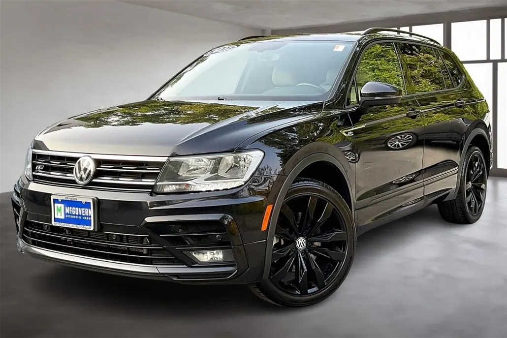 2021 Volkswagen Tiguan SE R-Line Black photo 1