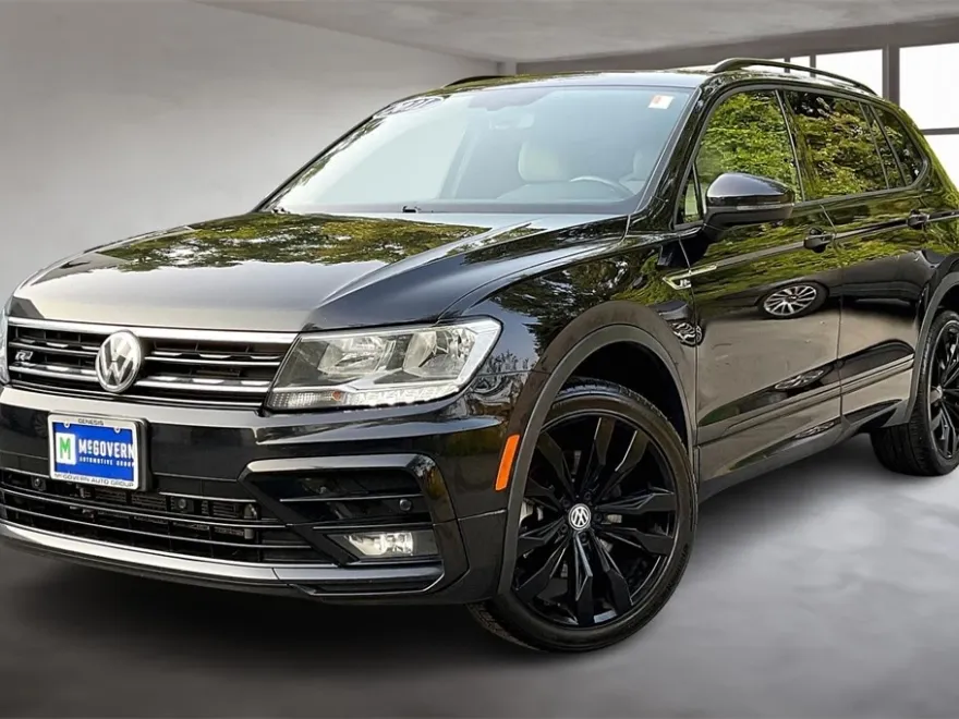 2021 Volkswagen Tiguan SE R-Line Black photo 1