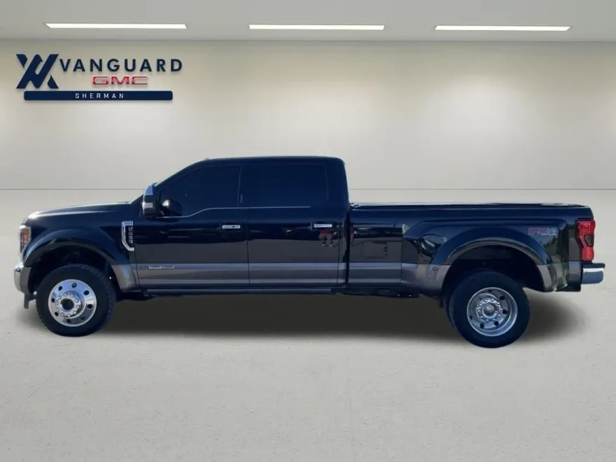 2019 Ford F-450 King Ranch photo 1