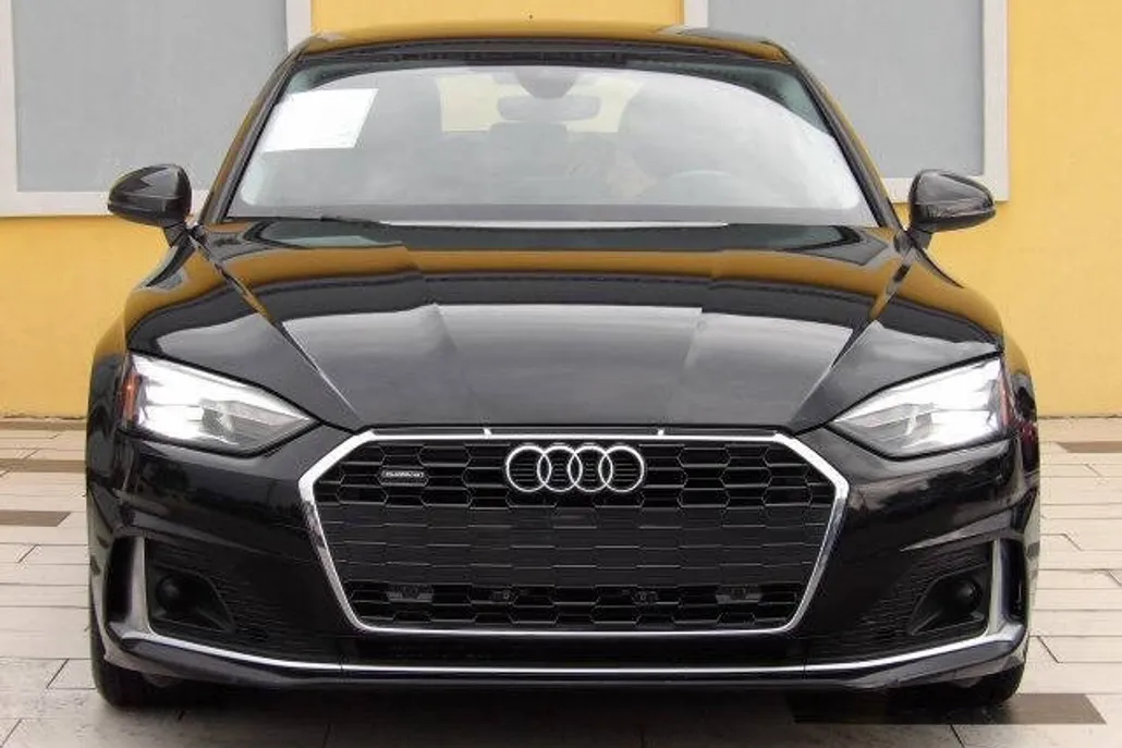 2022 Audi A5 Quattro Premium 40 TFSI photo 1