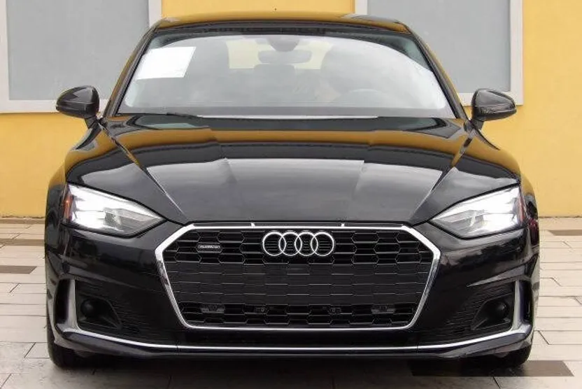 2022 Audi A5 Quattro Premium 40 TFSI photo 1