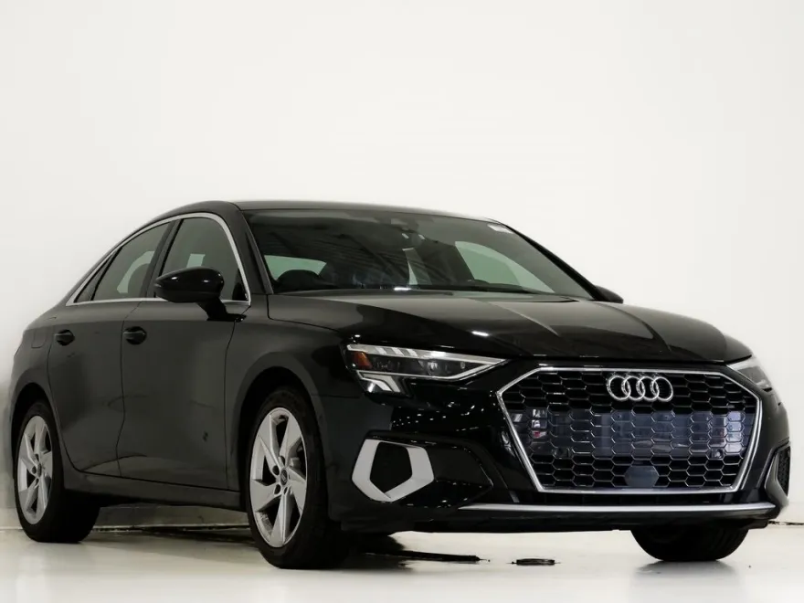 2023 Audi A3 40 Premium photo 1