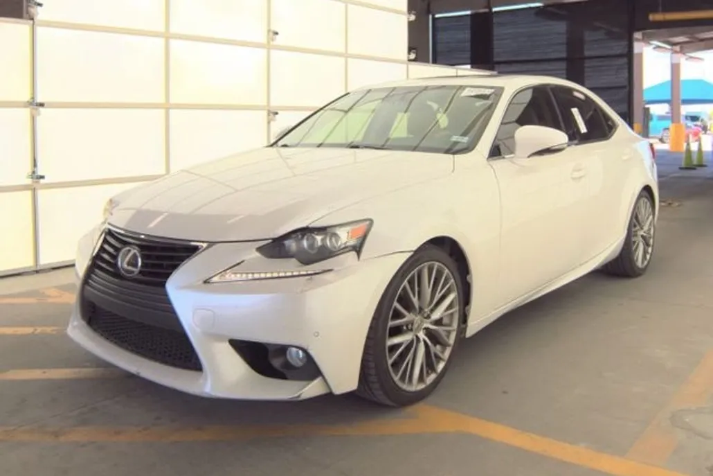 2014 Lexus IS 250 photo 1