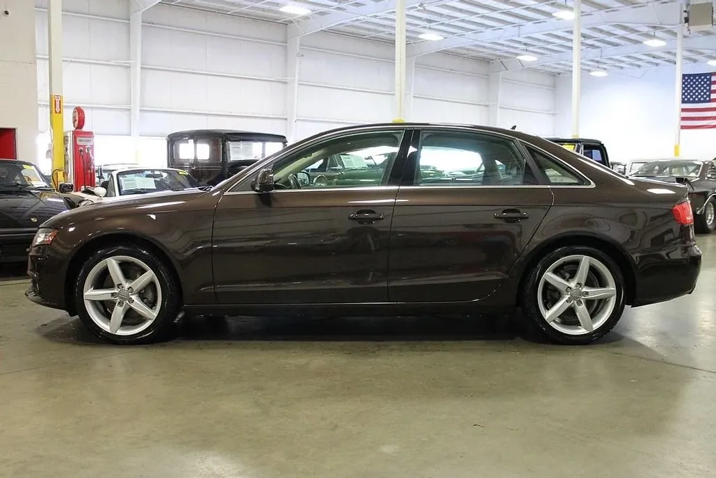 2011 Audi A4 Quattro Premium Plus photo 1