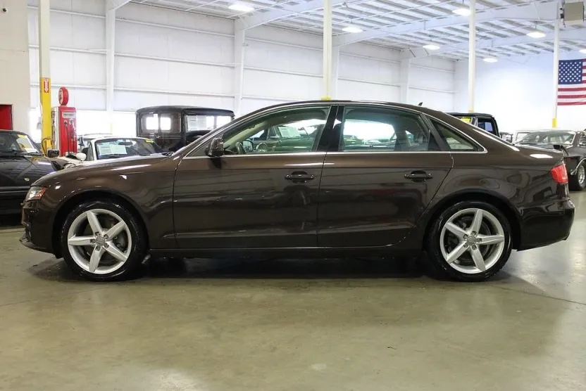 2011 Audi A4 Quattro Premium Plus photo 1