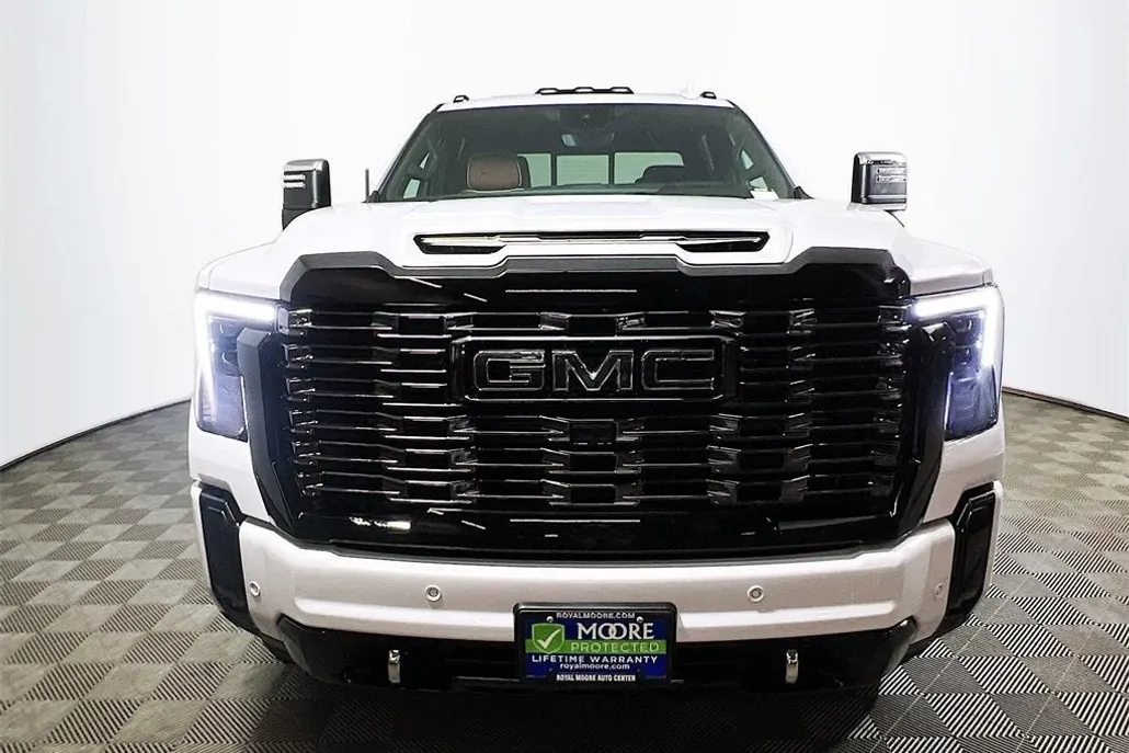 2026 Gmc Sierra 3500 HD Denali Ultimate photo 1