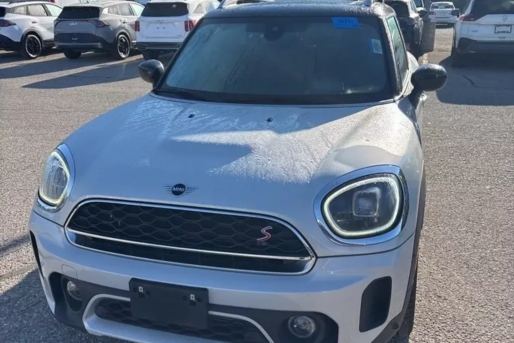 2023 Mini Countryman ALL4 S photo 1