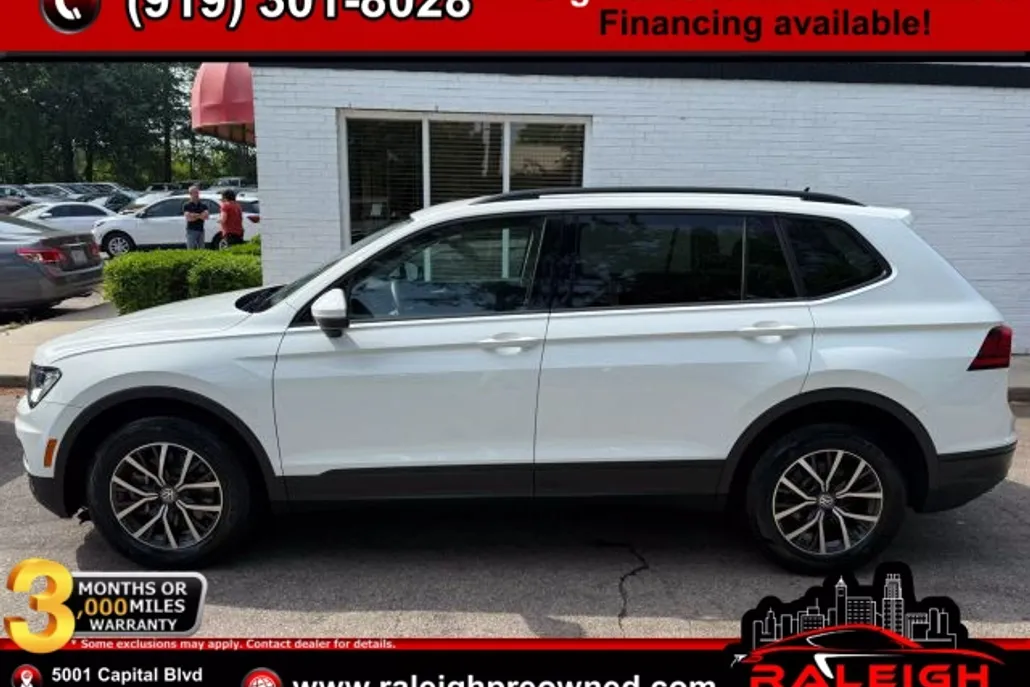 2021 Volkswagen Tiguan Sport photo 1