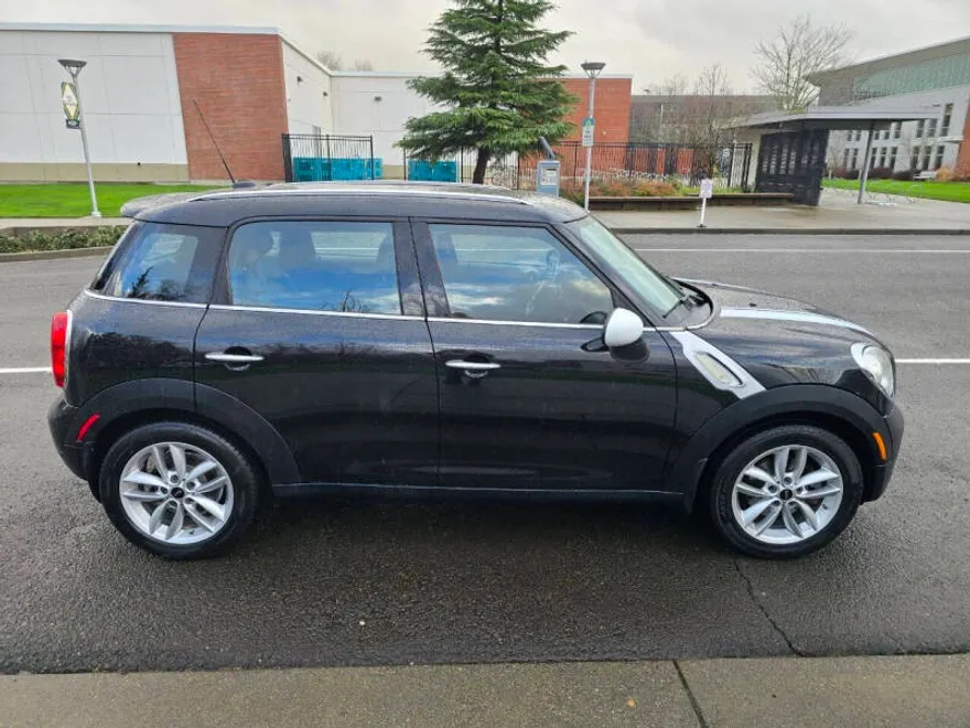 2013 Mini Countryman photo 1