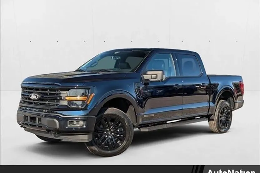 2025 Ford F-150 XLT photo 1