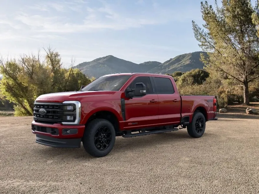 2024 Ford F-250 Lariat photo 1