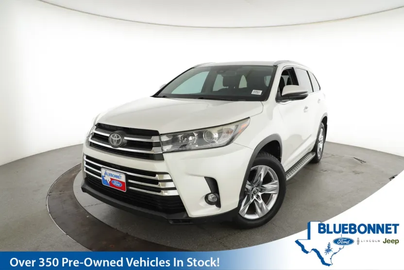 2019 Toyota Highlander Base photo 1