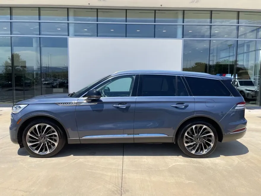 2021 Lincoln Aviator Reserve photo 1