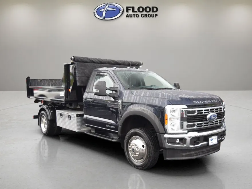 2023 Ford F-550 XL photo 1