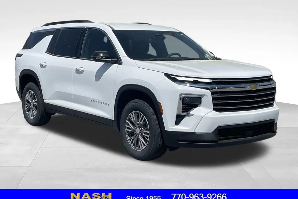 2025 Chevrolet Traverse photo 1