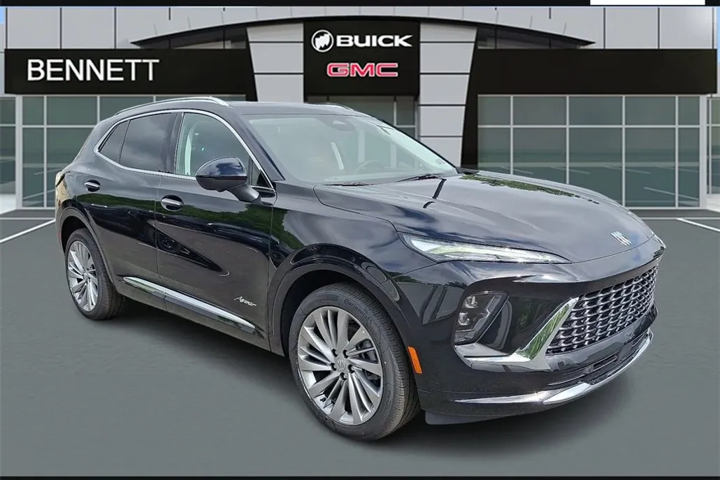 2025 Buick Envision Avenir photo 1