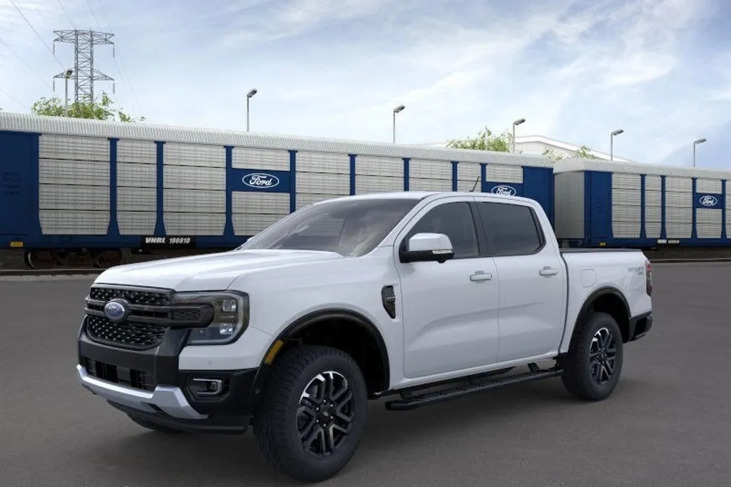 2025 Ford Ranger Lariat photo 1