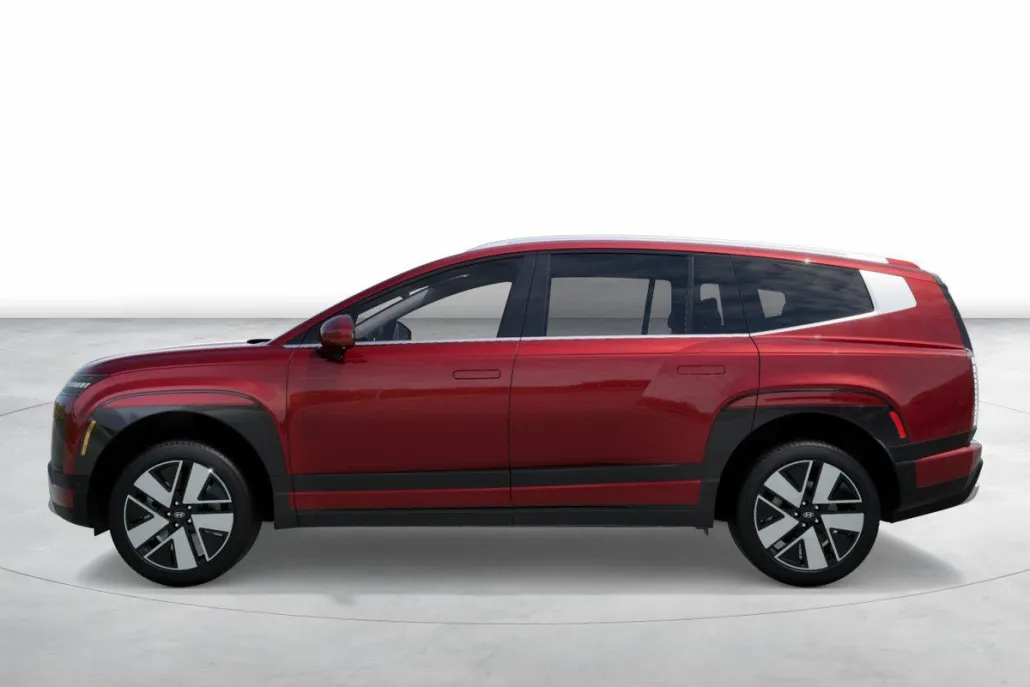 2026 Hyundai Ioniq SEL photo 1